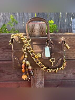 Novelty Strap| Bag Strap| Chunky Brass Metal & Leather Chain Link| Heart Shaped
